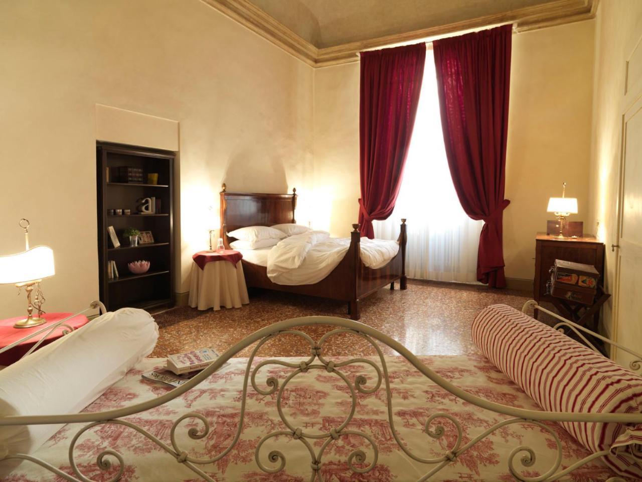 Antica Casa Zucchini B&B 볼로냐 외부 사진
